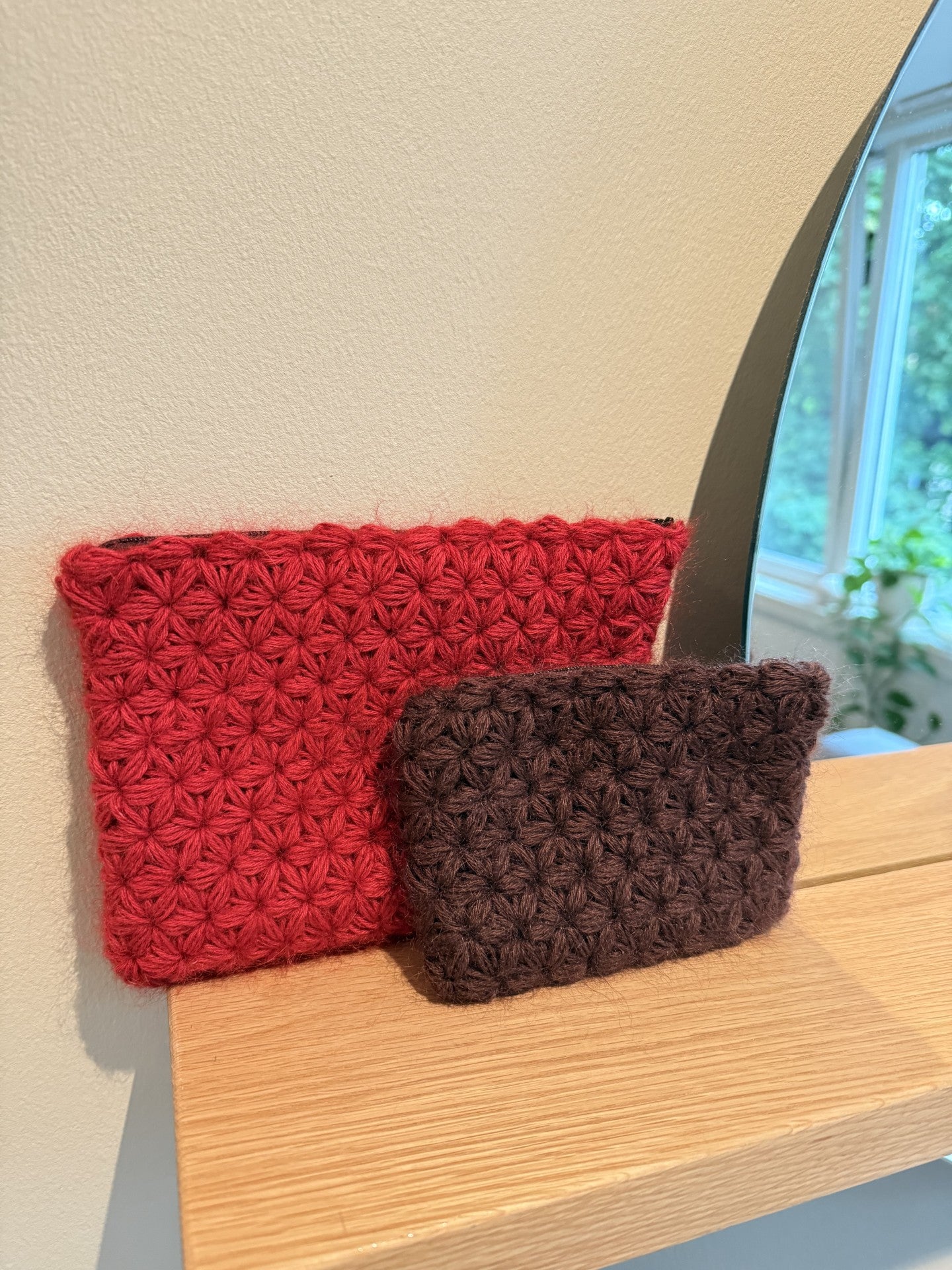 Daisy Pouch