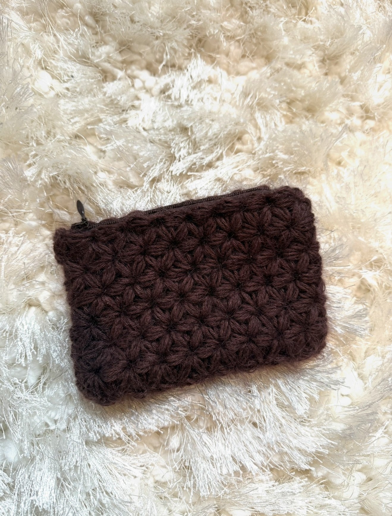 Daisy Pouch